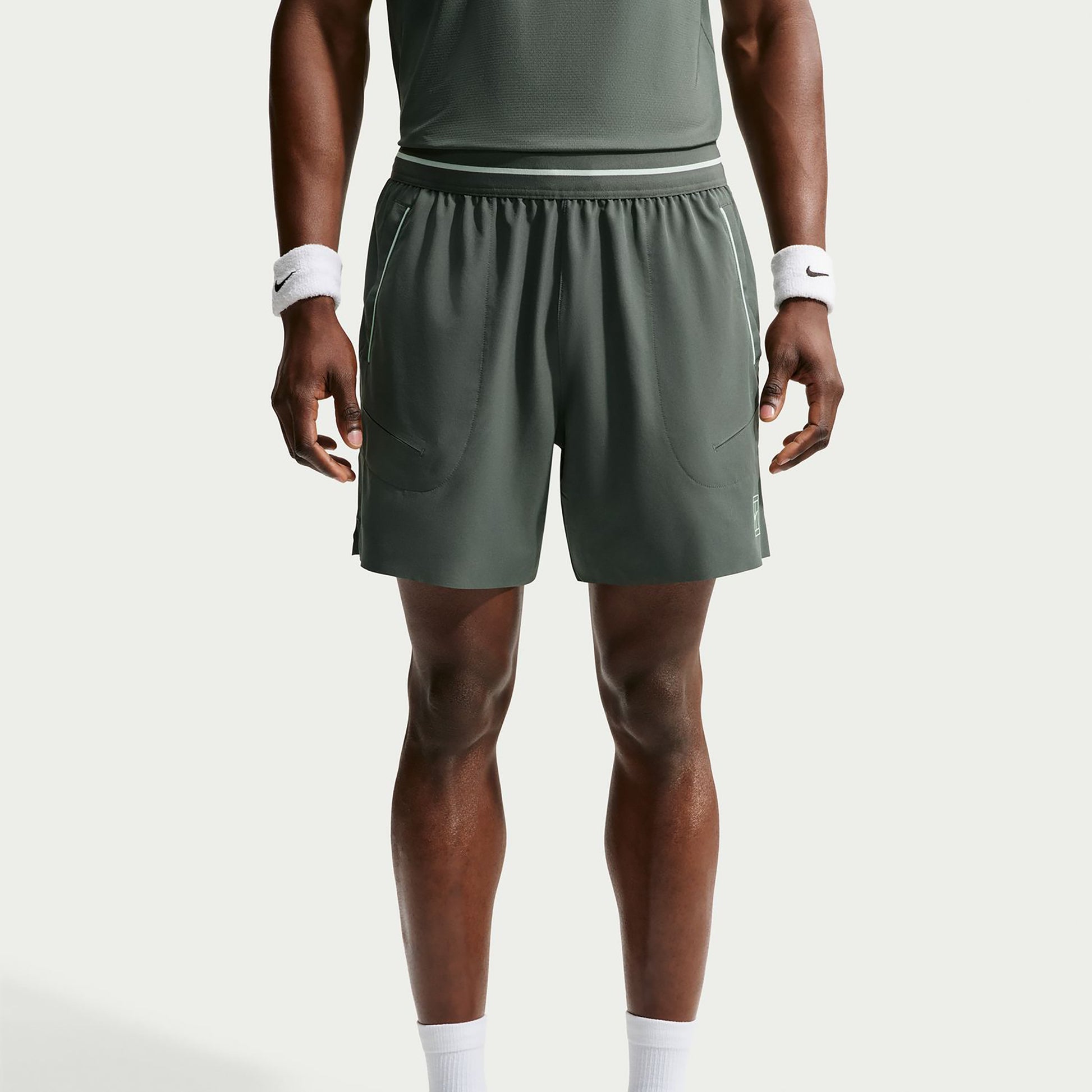 Nike Court Dri-FIT Advantage 6in Shorts Herrar - grågrön