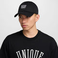 Everyone Watches Women's Sport Keps Unisex-svart