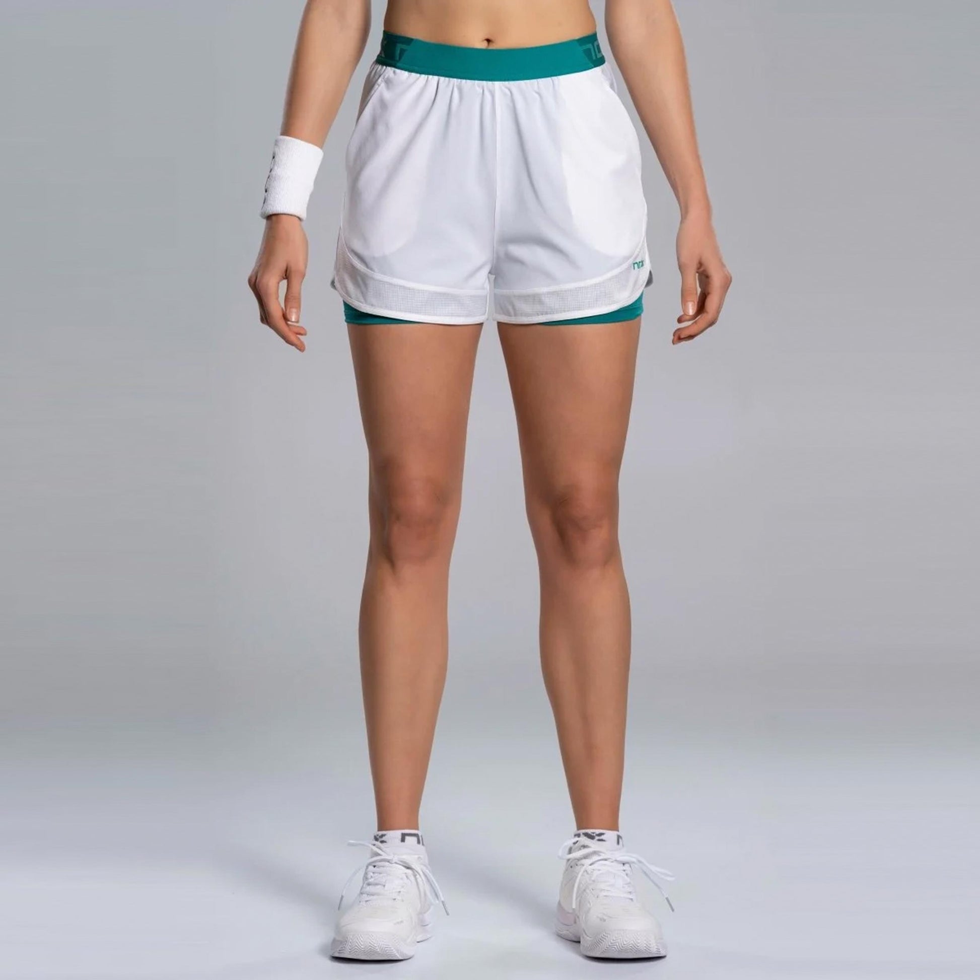NOX Pro Shorts Damer - vit, blågrön